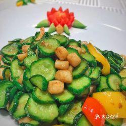 孕期吃脆瓜好吗,孕期适量食用脆瓜有益健康