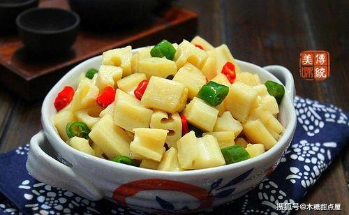 晚上吃小乳瓜吃几根,适量几根，健康美味两不误