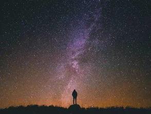 星空美女吃瓜图片大全,美女吃瓜图片大全赏析