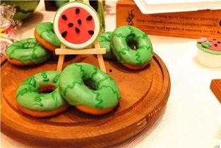 早上快乐吃瓜,快乐开启美好一天