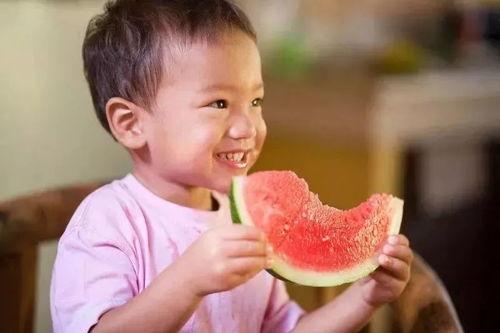 积食可以吃瓜,夏日吃瓜正当时——积食人群的夏日饮食指南