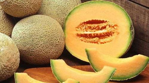哈密瓜留久了吃会怎么样,哈密瓜久存食用风险揭秘