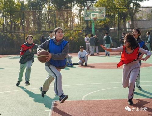 女子篮球吃瓜视频