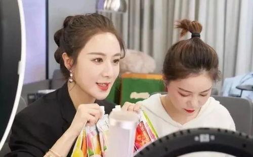 吃瓜不吐皮皮直播,直播界的“瓜王”揭秘