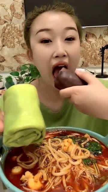 毛巾姐吃瓜,揭秘娱乐圈幕后故事