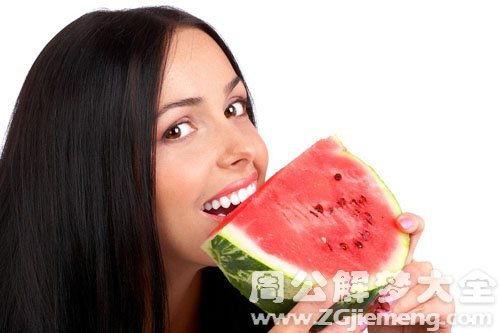 初梦吃瓜,揭秘娱乐圈那些不为人知的幕后故事